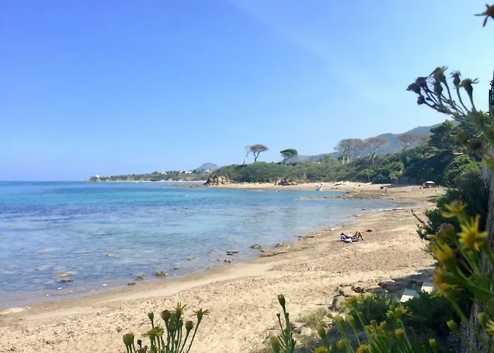 Flale's House * Чефалу