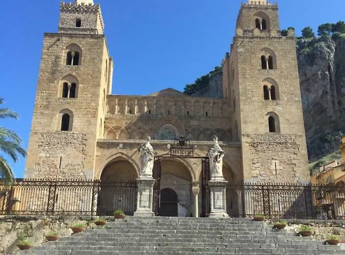 Flale's House * 체팔루